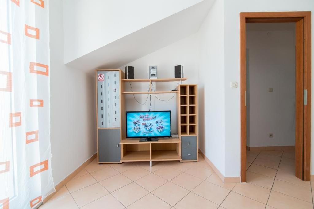 Apartments Batinic ซูเปตาร์ ภายนอก รูปภาพ