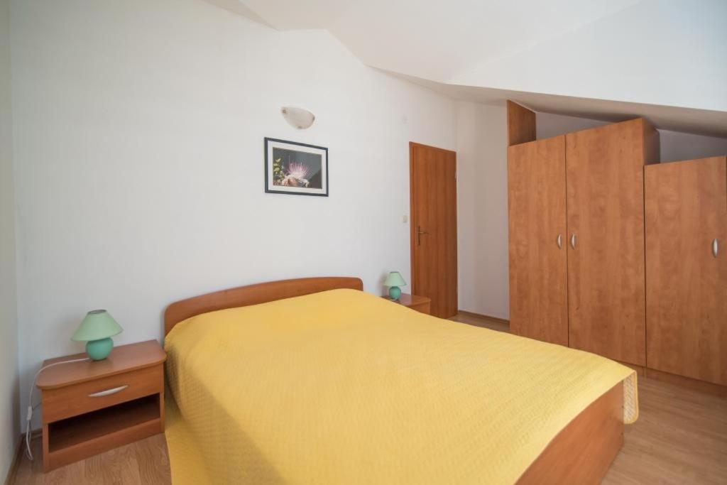 Apartments Batinic ซูเปตาร์ ภายนอก รูปภาพ